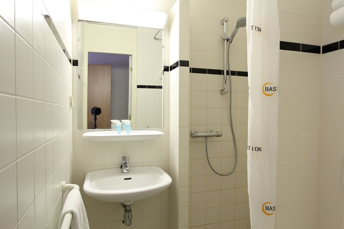 Imagen de la habitación del Hotel Bastion Geleen. Foto 13