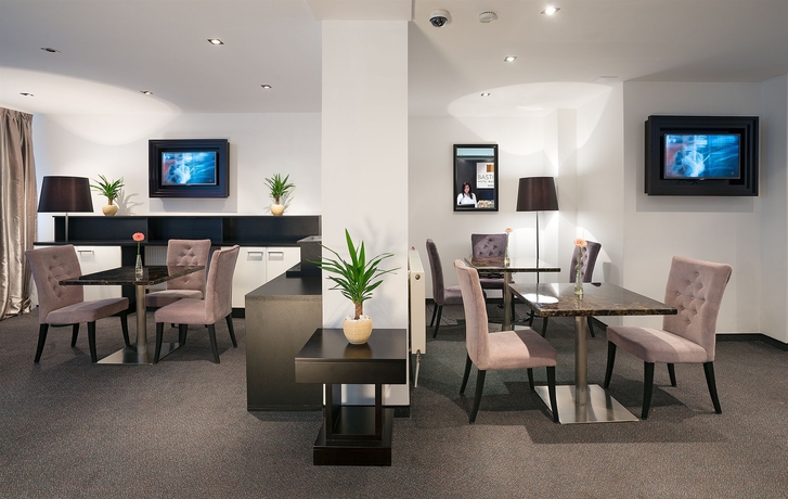 Imagen de los interiores del Hotel Bastion Hotel Budapest. Foto 16