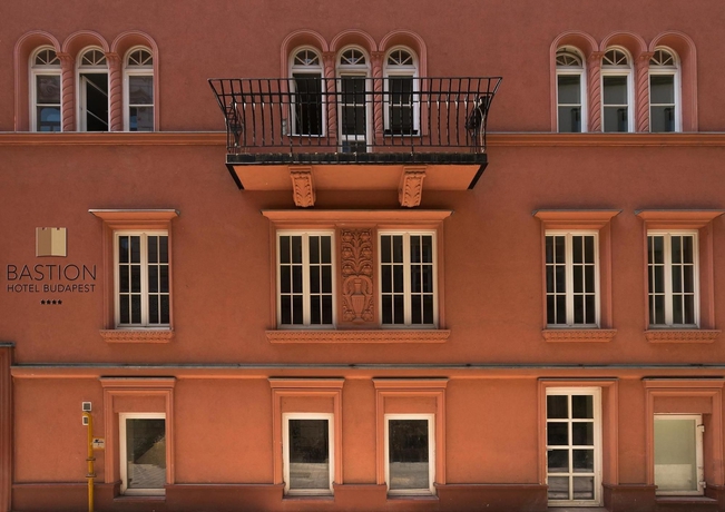 Imagen de los exteriores del Hotel Bastion Hotel Budapest. Foto 11