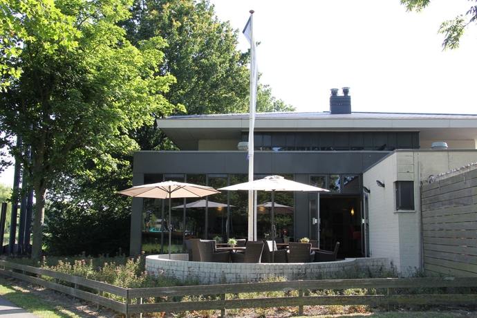 Imagen de los exteriores del Hotel Bastion Leiden Voorschoten. Foto 14