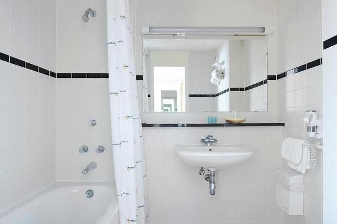 Imagen de la habitación del Hotel Bastion Rotterdam Alexander. Foto 7