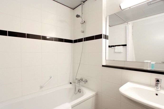 Imagen de la habitación del Hotel Bastion Rotterdam Alexander. Foto 12