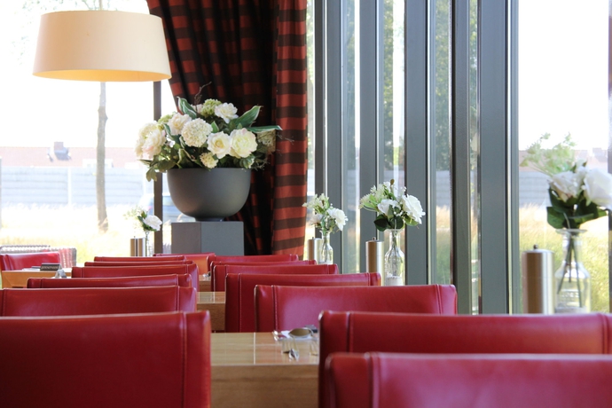 Imagen del bar/restaurante del Hotel Bastion Schiphol Hoofddorp. Foto 8