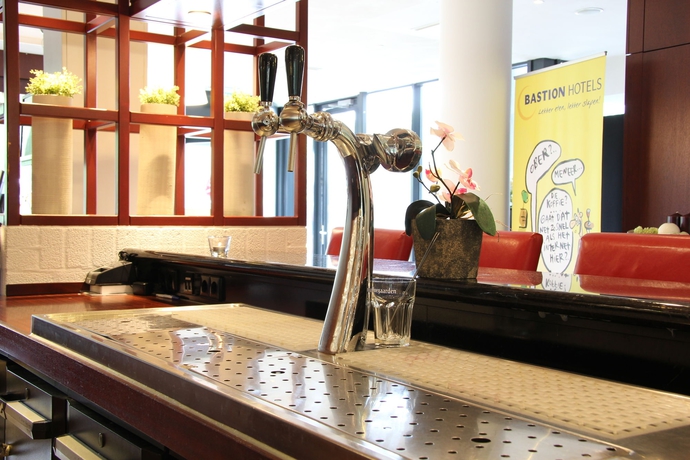 Imagen del bar/restaurante del Hotel Bastion Utrecht. Foto 7