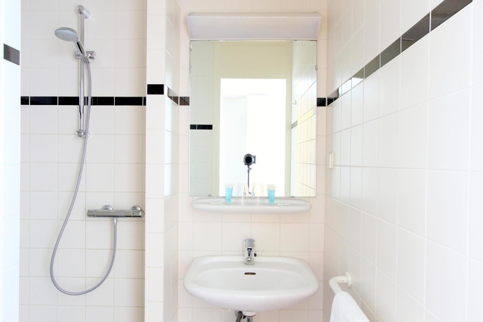 Imagen de la habitación del Hotel Bastion Zaandam. Foto 10