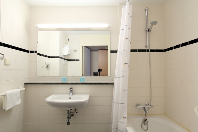 Imagen de la habitación del Hotel Bastion Zoetermeer. Foto 11