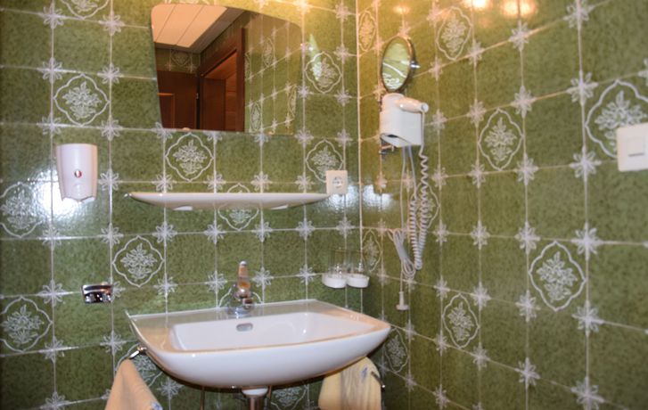 Imagen general del Hotel Basur - Das Schihotel Am Arlberg. Foto 4