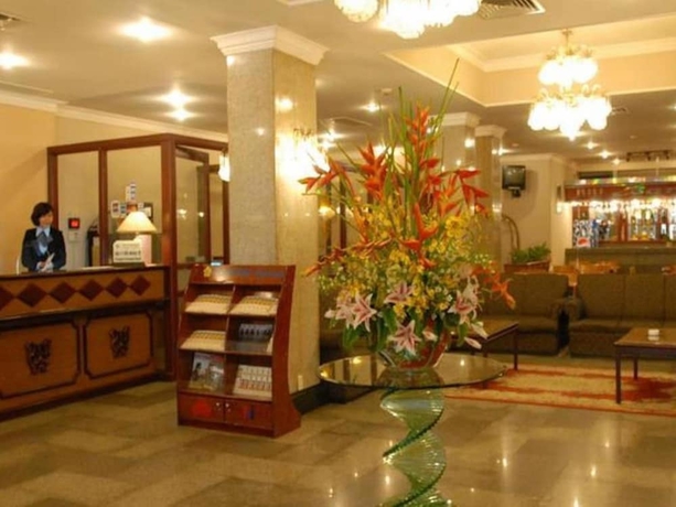 Imagen de los interiores del Hotel Bat Dat. Foto 15
