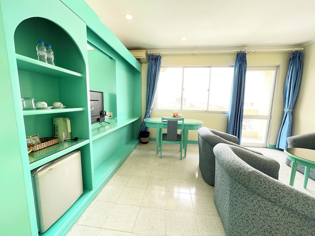 Imagen de la habitación del Hotel Bat Dat. Foto 11