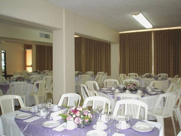 Imagen de los interiores del Hotel Batab. Foto 10