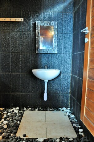 Imagen de la habitación del Hotel Bataran Garden Cottage. Foto 9