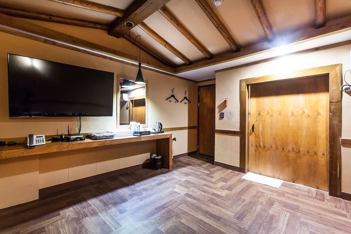 Imagen de la habitación del Hotel Bath. Foto 5