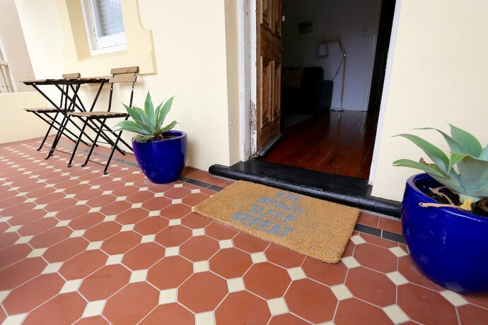 Imagen de los exteriores del Hotel Bath Street Cottages. Foto 9