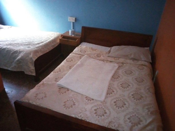 Imagen de la habitación del Hotel Batian Grand Hotel. Foto 6