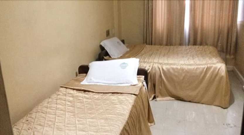 Imagen de la habitación del Hotel Batian Grand Hotel. Foto 7