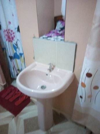 Imagen de la habitación del Hotel Batian Guest. Foto 10