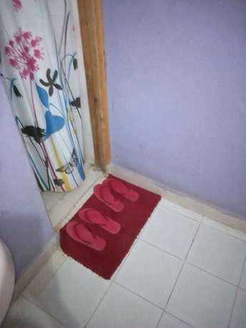 Imagen de la habitación del Hotel Batian Guest. Foto 12