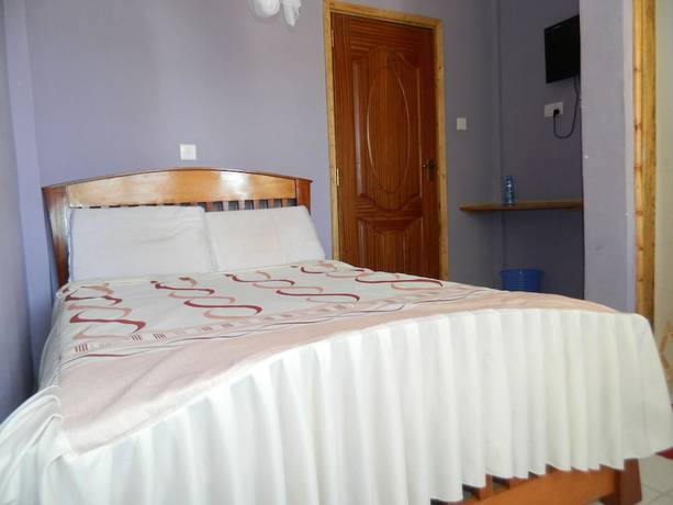 Imagen de la habitación del Hotel Batian Guest. Foto 16