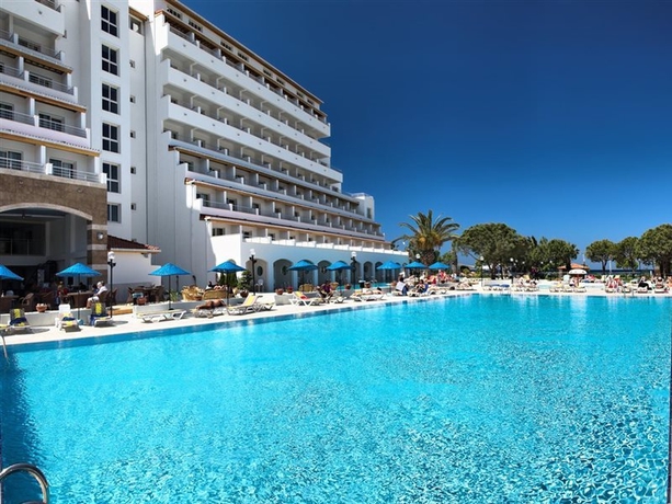 Imagen general del Hotel Batihan Beach Resort and Spa. Foto 13