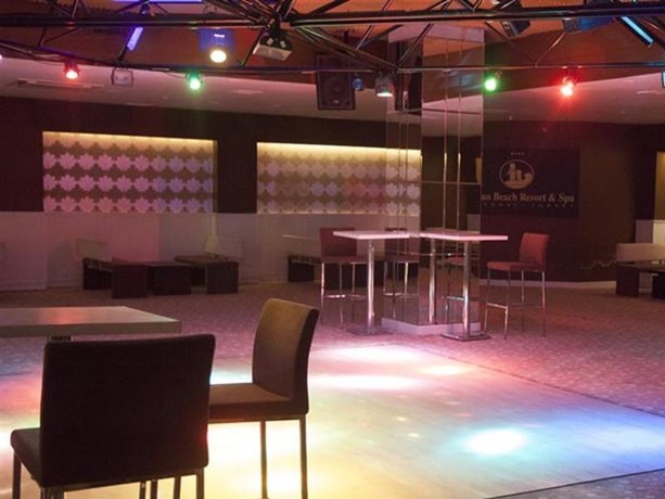 Imagen general del Hotel Batihan Beach Resort and Spa. Foto 16