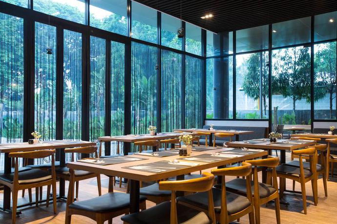 Imagen de los interiores del Hotel Batiqa Cirebon. Foto 7