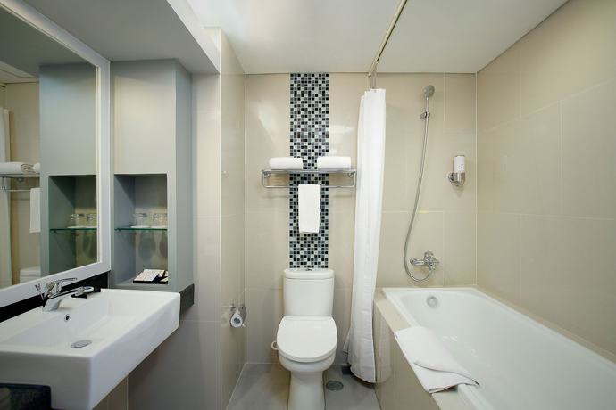 Imagen de la habitación del Hotel Batiqa Hotel and Apartments Karawang. Foto 9