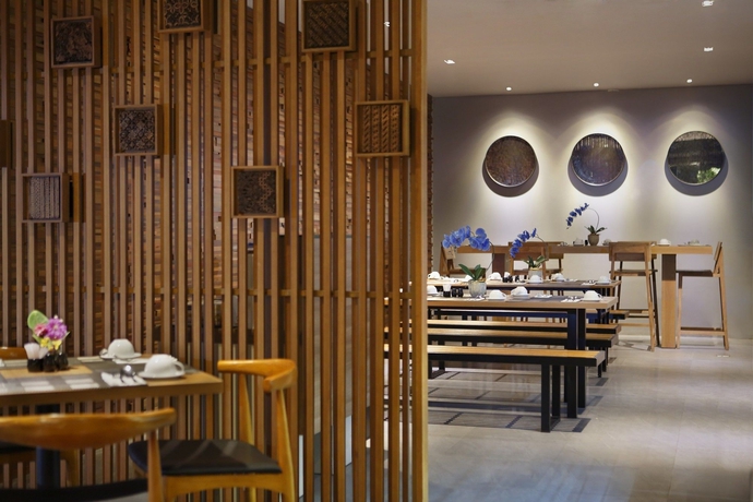Imagen del bar/restaurante del Hotel Batiqa Jababeka Cikarang. Foto 4