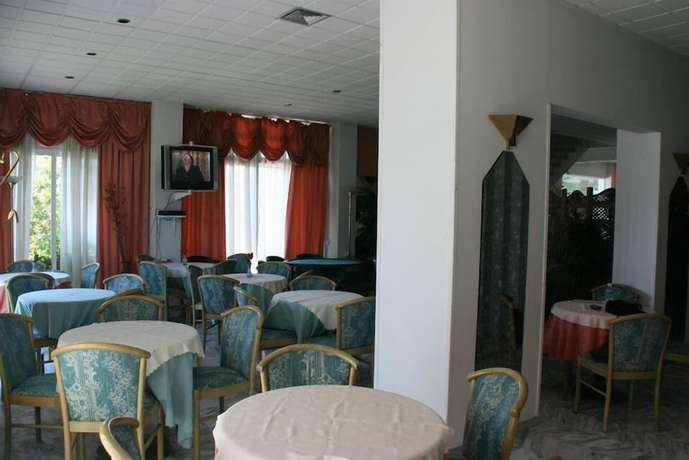 Imagen de los interiores del Hotel Batis. Foto 14