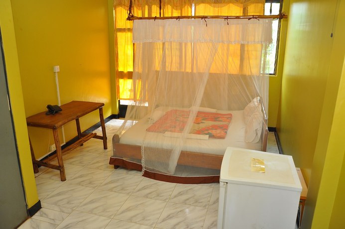 Imagen de la habitación del Hotel Bativa. Foto 10