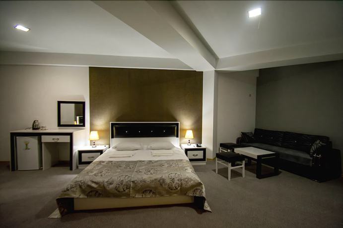 Imagen de la habitación del Hotel Batoni. Foto 5