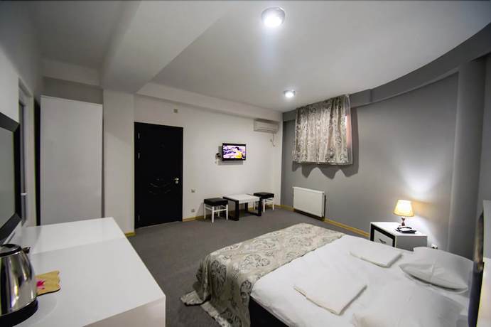 Imagen de la habitación del Hotel Batoni. Foto 9