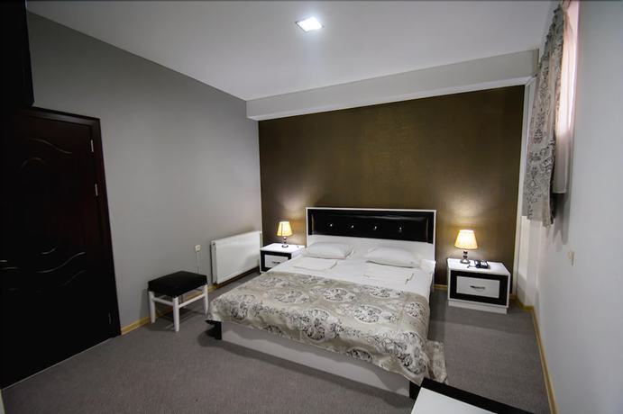 Imagen de la habitación del Hotel Batoni. Foto 12
