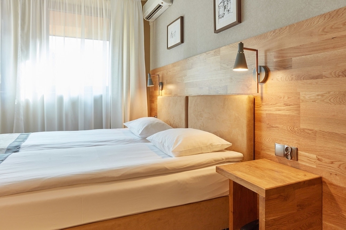 Imagen de la habitación del Hotel Batory. Foto 5