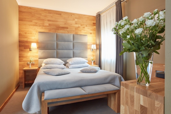 Imagen de la habitación del Hotel Batory. Foto 9