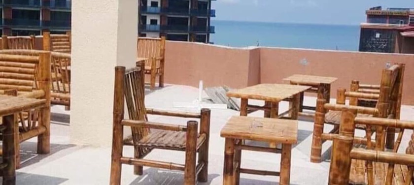Imagen de los exteriores del Hotel Batumi Inn. Foto 14