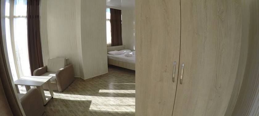 Imagen de la habitación del Hotel Batumi Inn. Foto 11