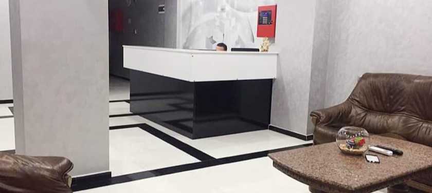 Imagen de los interiores del Hotel Batumi Inn. Foto 15