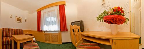 Imagen de la habitación del Hotel Batzenh&auml;usl, Seefeld in Tirol. Foto 8