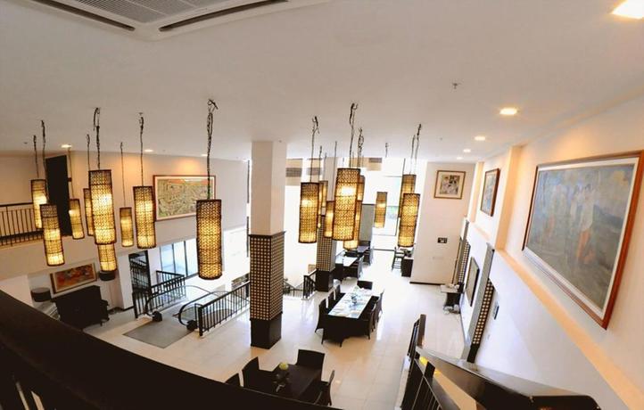 Imagen de los interiores del Hotel Bauan Plaza. Foto 20