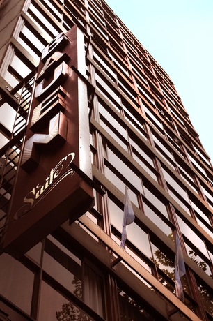 Imagen de los exteriores del Hotel Bauen Suite Hotel. Foto 12