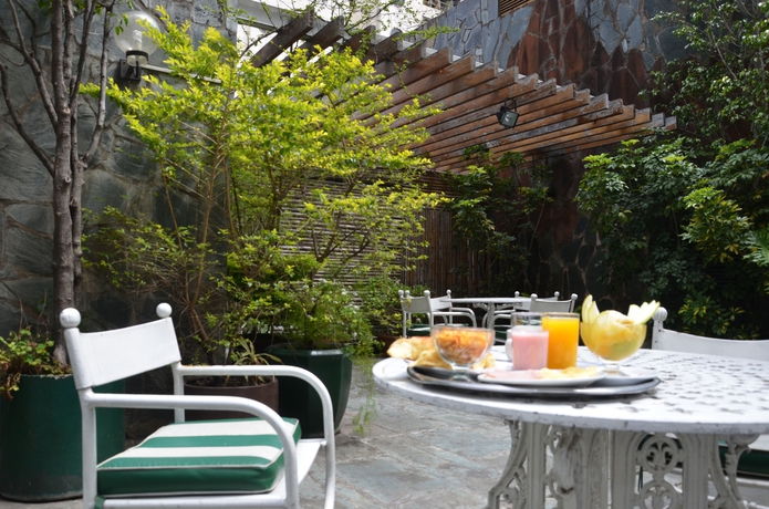 Imagen del bar/restaurante del Hotel Bauen Suite Hotel. Foto 3