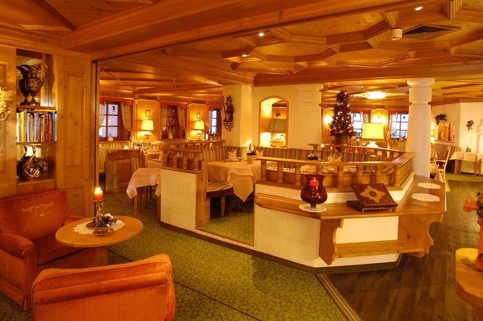 Imagen del bar/restaurante del Hotel Bauer, Saalbach-Hinterglemm . Foto 6