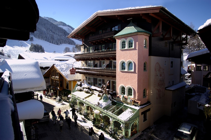Imagen general del Hotel Bauer, Saalbach-Hinterglemm . Foto 1