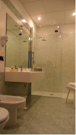Imagen general del Hotel Bauer y Sporting. Foto 3