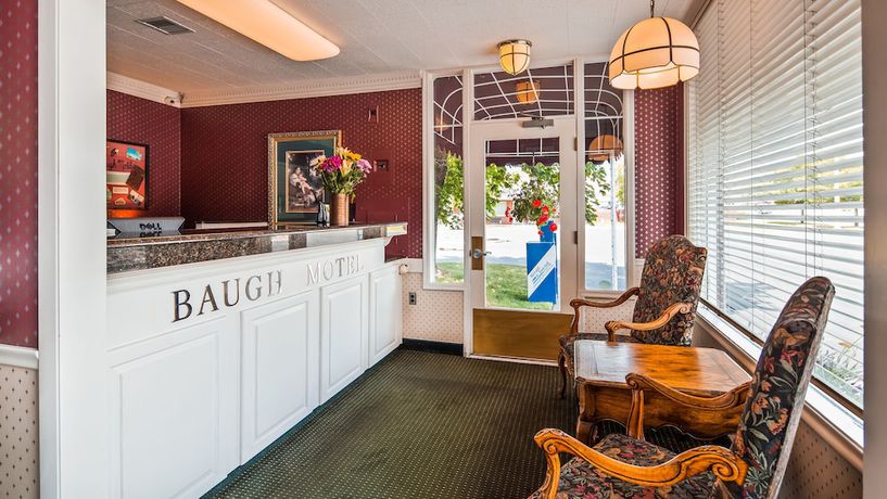 Imagen de los interiores del Hotel Baugh Motel, SureStay Collection by Best Western. Foto 14