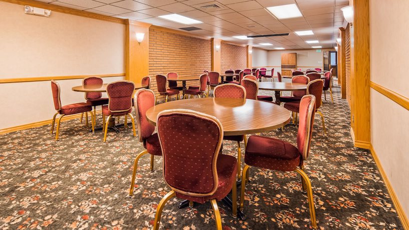 Imagen de los interiores del Hotel Baugh Motel, SureStay Collection by Best Western. Foto 16