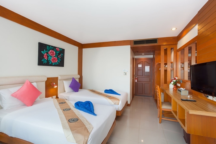 Imagen de la habitación del Hotel Baumancasa Beach Resort. Foto 15