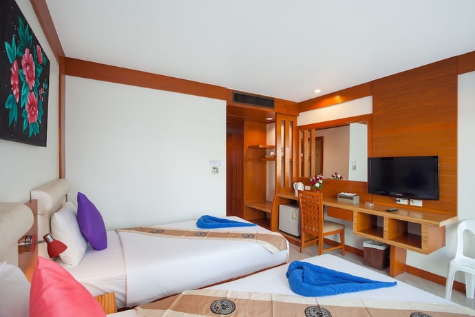 Imagen de la habitación del Hotel Baumancasa Beach Resort. Foto 16