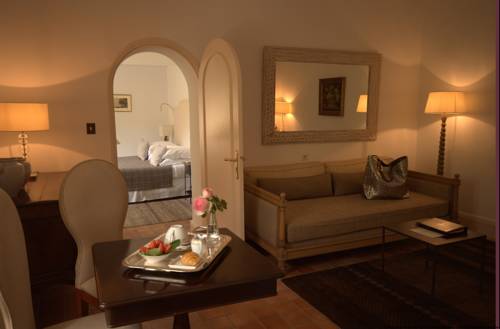 Imagen de la habitación del Hotel Baumanière Les Baux De Provence. Foto 14