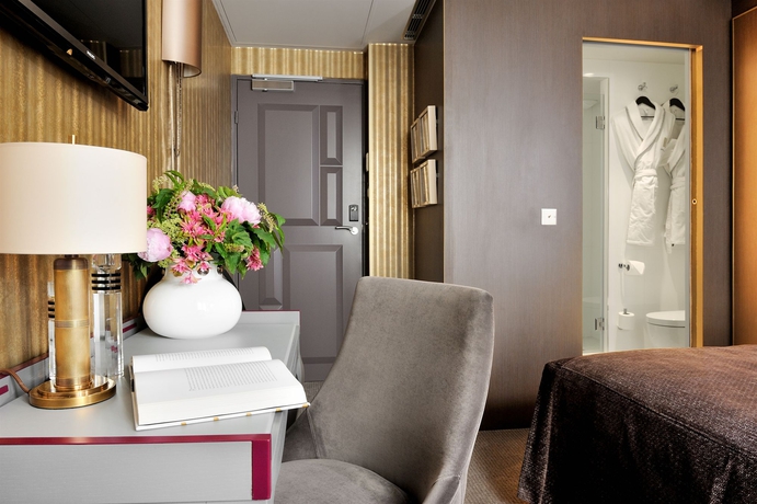 Imagen de los interiores del Hotel Baume. Foto 16